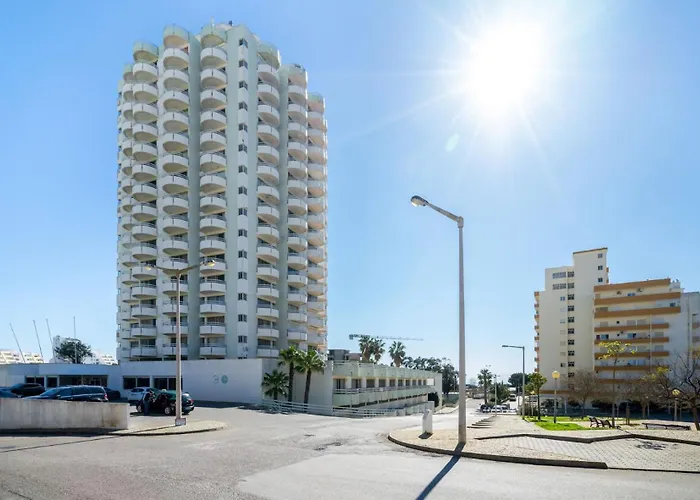 Апартаменты Da Rocha,1605 Torre Verde, Charming Apartment, Sea View, By Ig Портиман